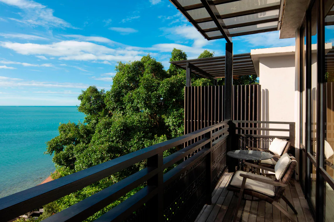 lgkrz-balcony-view-2766-hor-clsc